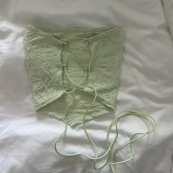 BUNDLE: Going out tops - Picture 5 of 7